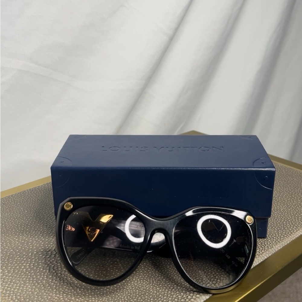 Louis Vuitton Black Wayfarer Sunglasses